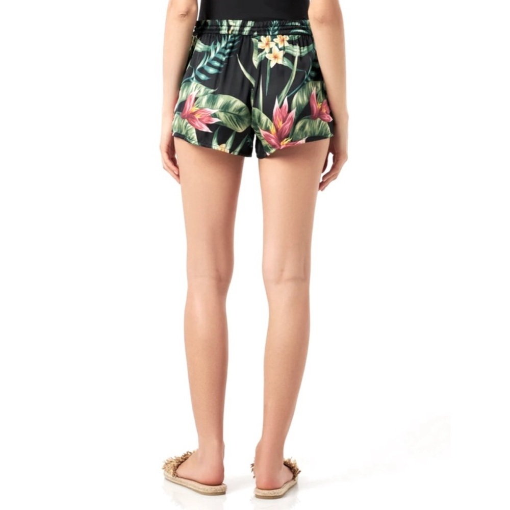 Aritzia Sunday Best Tropical Layered Shorts - Picture 3 of 16